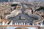 Ватикан - вид на площадь с собора Святого Петра.