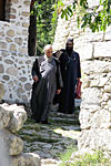 Греческие монахи с полуострова Халкидики из одного из монастырей Афона специально приезжают в Мелник за местным вином.