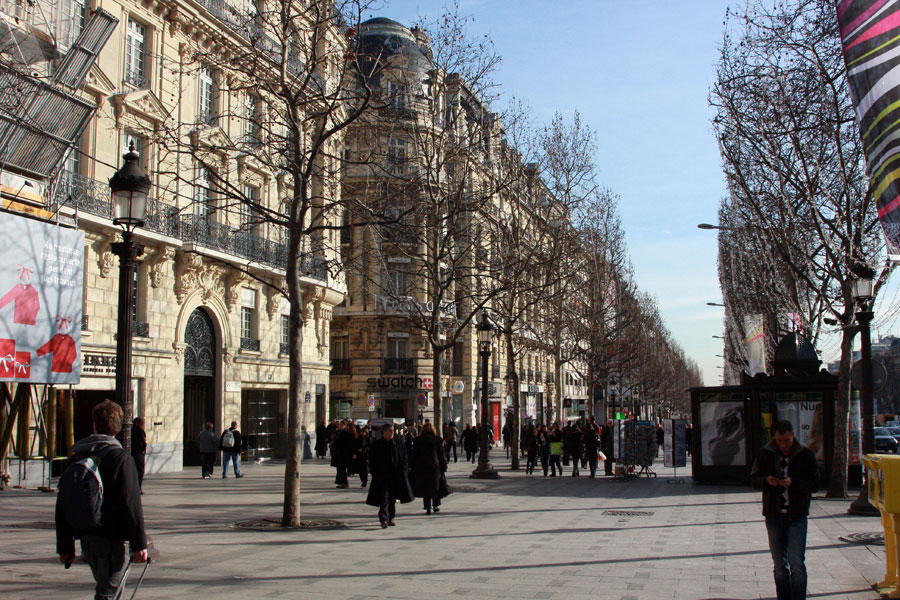 Champs Elysees -     - -'